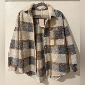 NWT Plaid Checkered brown and cream shearling shacket